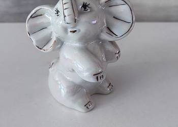 Biały słonik z porcelany