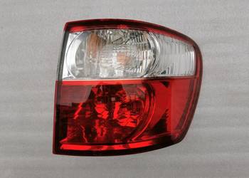 Lampa Prawy Tył Tylna Prawa Toyota Avensis Verso Lift M2