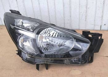 MAZDA 2 14+ LAMPA PRAWA PRZÓD