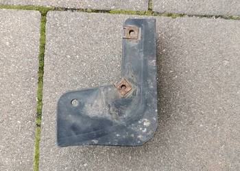 Honda Accord VII Mocowanie Progu Prawego Dół Błotnika