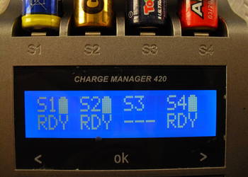 Ładowarka mikroprocesorowa VOLTCRAFT  Cm420