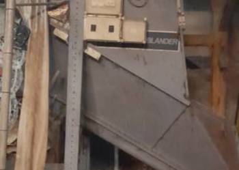 Mieszalnik skośny ze śrutownikiem