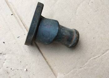 KRUCIEC PŁYNU WODY GŁOWICY  AUDI 80 B4 B3