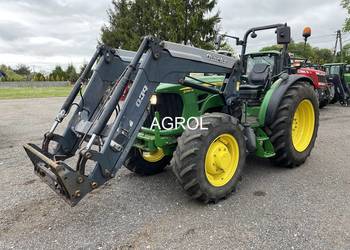 John Deere 5085M + ładowacz QUICKE, oborak, 2012r John Deere 5085M + ładowacz QUICKE, oborak, 2012r