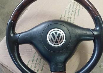 Kierownica drewno piekny stanpassat ,bora ,golf iv