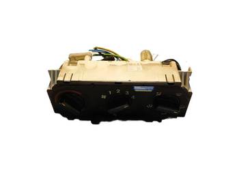 Opel Astra G - Panel sterowania nawiewu