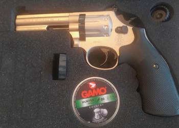 Rewolwer co2 S&W 686-4" kal 4.5 Umarex