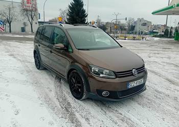 Volkswagen Cross Touran