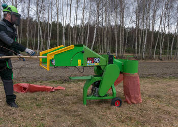 Rębak spalinowy XRS90 noży4 - 7KM