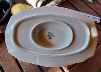 Porcelanowa sosjerka
