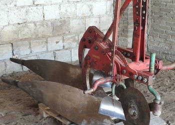 Pług kverneland 2-skibowy