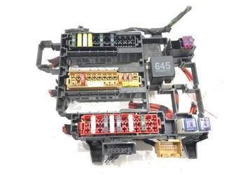 SKRZYNKA BEZPIECZNIKÓW AUDI Q5 FY 80A971845 SUV 2.0 204KM MODUŁ