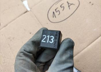 PRZEKAŹNIK 213 443951253J