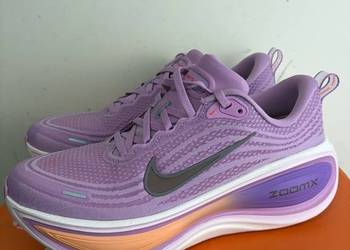 Buty do biegania Nike Vomero Plus HV8154-503