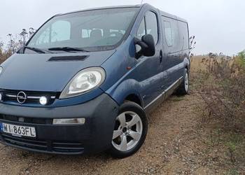 Opel Vivaro 2.5 CDTI 146 KM 8-osobowy