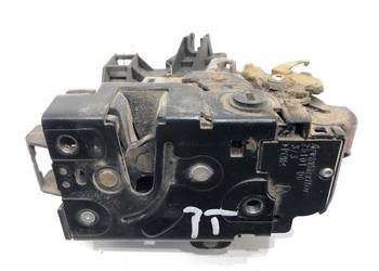 ZAMEK DRZWI PRAWY TYŁ SKODA ROOMSTER Hatchback 5J7839016 07-15