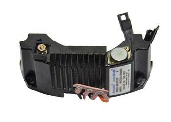 8094746 Regulator napięcia (24V) CNH