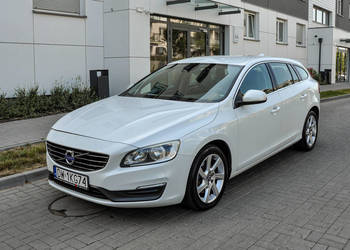 Volvo V60 2,0D (181KM) Lift 2015 r.