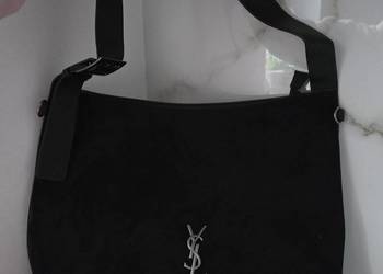 Czarna torebka ysl