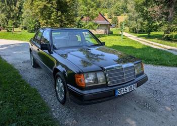 Mercedes Benz W124 260E 4 Matic
