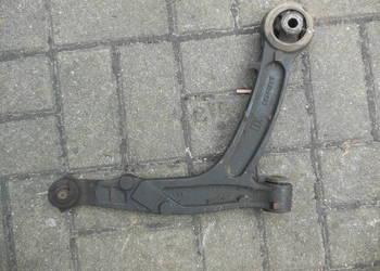 Wahacz przód przedni dolny prawy fiat panda oryginał trw 50701381 Wahacz przód przedni dolny prawy fiat panda oryginał trw 50701381