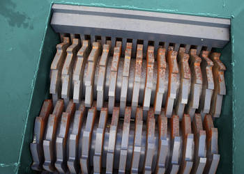 Mielarka Rozdrabniarka 30kW FILM Kruszarka Rębak Drewno Płyty Paneli Deski