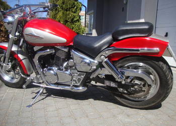 Suzuki Marauder v800