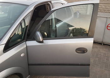 OPEL MERIVA 2004 2006 DRZWI LEWE PRZOD