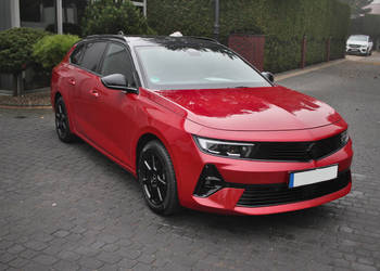 wersja GS (FULL), jak NOWA, śliczny kolor