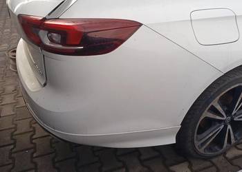 Zderzak tył Insignia B kombi biały