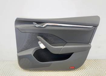 BOCZEK DRZWI PRAWY PRZÓD SKODA OCTAVIA IV Kombi TAPICERKA