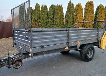 Rozrzutnik jednoosiowy Czarna Białostocka 3,5 tony 1989 rok