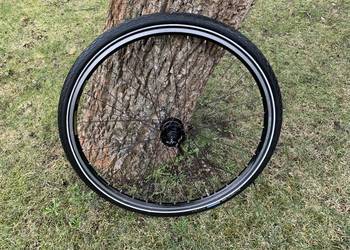 Koło rowerowe 28 z dynamem Deore LX