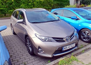 Toyota Auris Hybrid KOMBI Prestige Navi Warszawa 3wł. Prywatnie Toyota Auris Hybrid KOMBI Prestige Navi Warszawa 3wł. Prywatnie