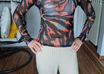 cienka bluzeczka Divided H&M rozmiar S stan bdb