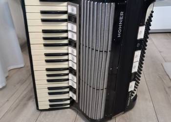 Akordeon hohner tango VM 120 basów