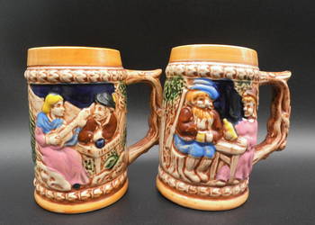 Para bawarskich kufli do piwa wyprodukowanych w Japonii w latach 70