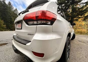 Jeep Grand Cherokee SRT