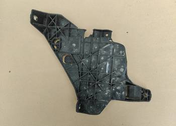 Uchwyt przód zderzak audi Q5