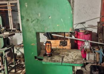 Sprzedam piła taśmowa pionowa