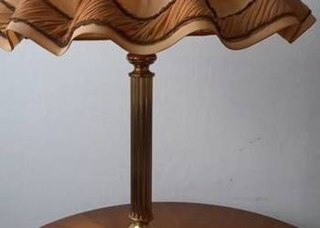 "Romantyczna" mosiężna lampa z abażurem