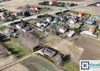 Grunt 933m2 Czerteż