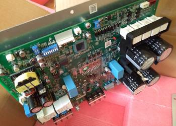 Inwerter do pompy ciepła - fabrycznie nowy.