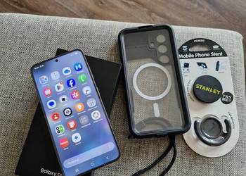 Samsung Galaxy S24 Śliwkowy kolor świetny stan