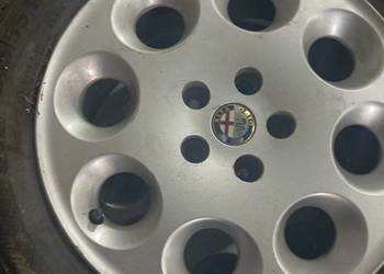 Felgi do alfy Romeo widoczne na zdjęciu sprzedam