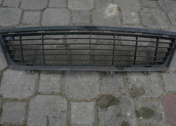 Opel Tigra TwinTop kratka przedniego zderzaka