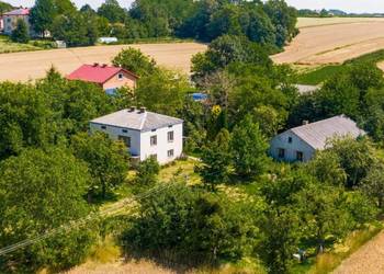 Siedlisko 6158 m² | Dom 130 m² | 4 budynki | Agroturystyka