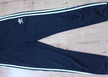 Spodnie dresowe Adidas rozmiar M młodzieżowa