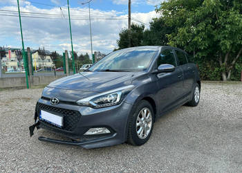 Hyundai i20 Salon Polska/Bogata wersja/Odpala, jeździ/Poduszki ok