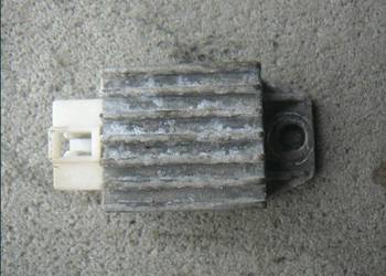 Regulator napięcia Peugeot V-Clic 50